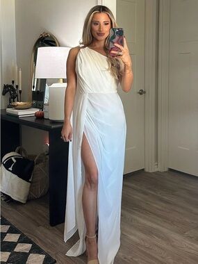 One-Shoulder White Maxi Dress with High Side Slit